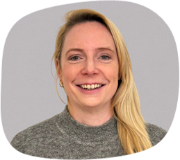 Kate Elliott headshot