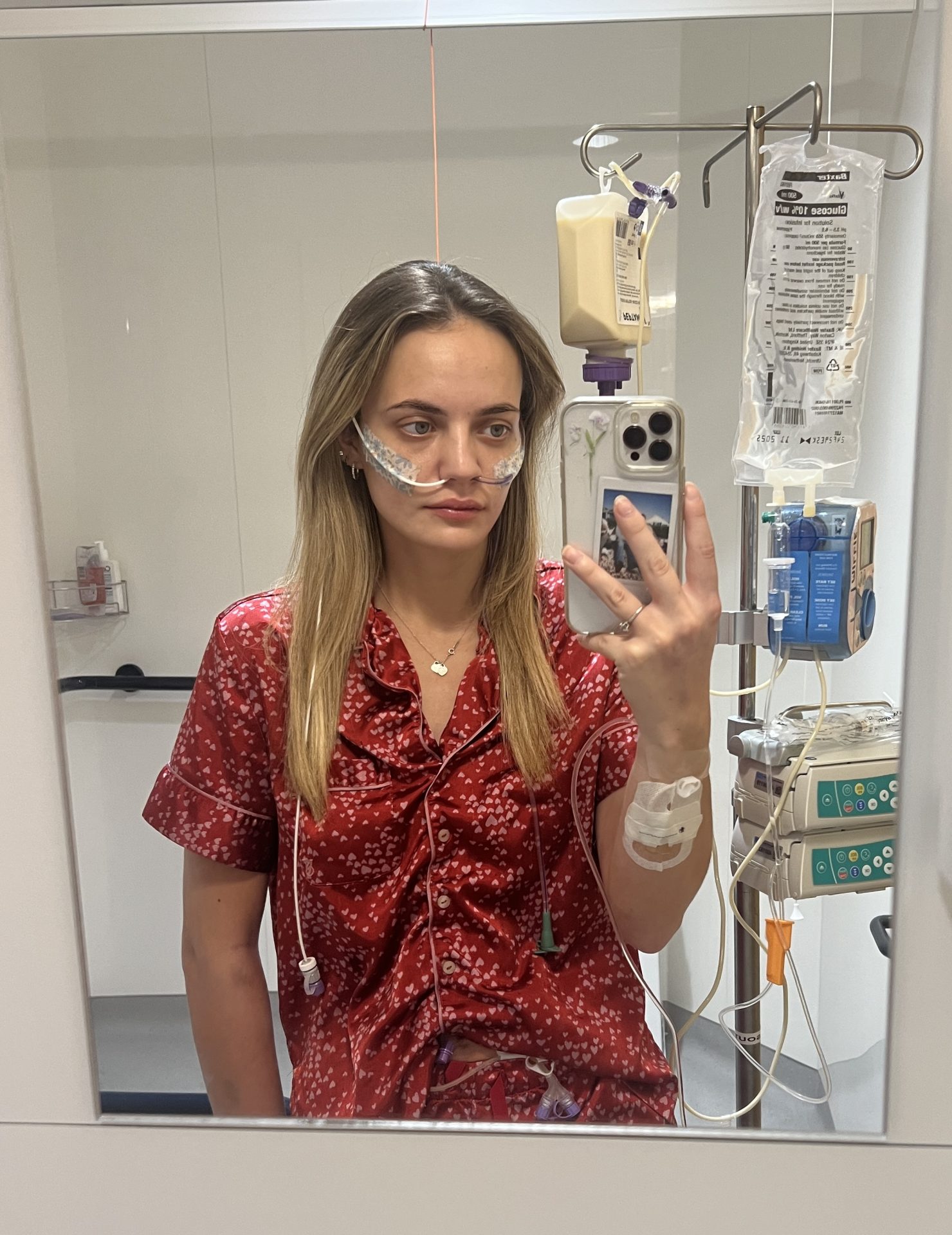 a selfie of Millie in hospital